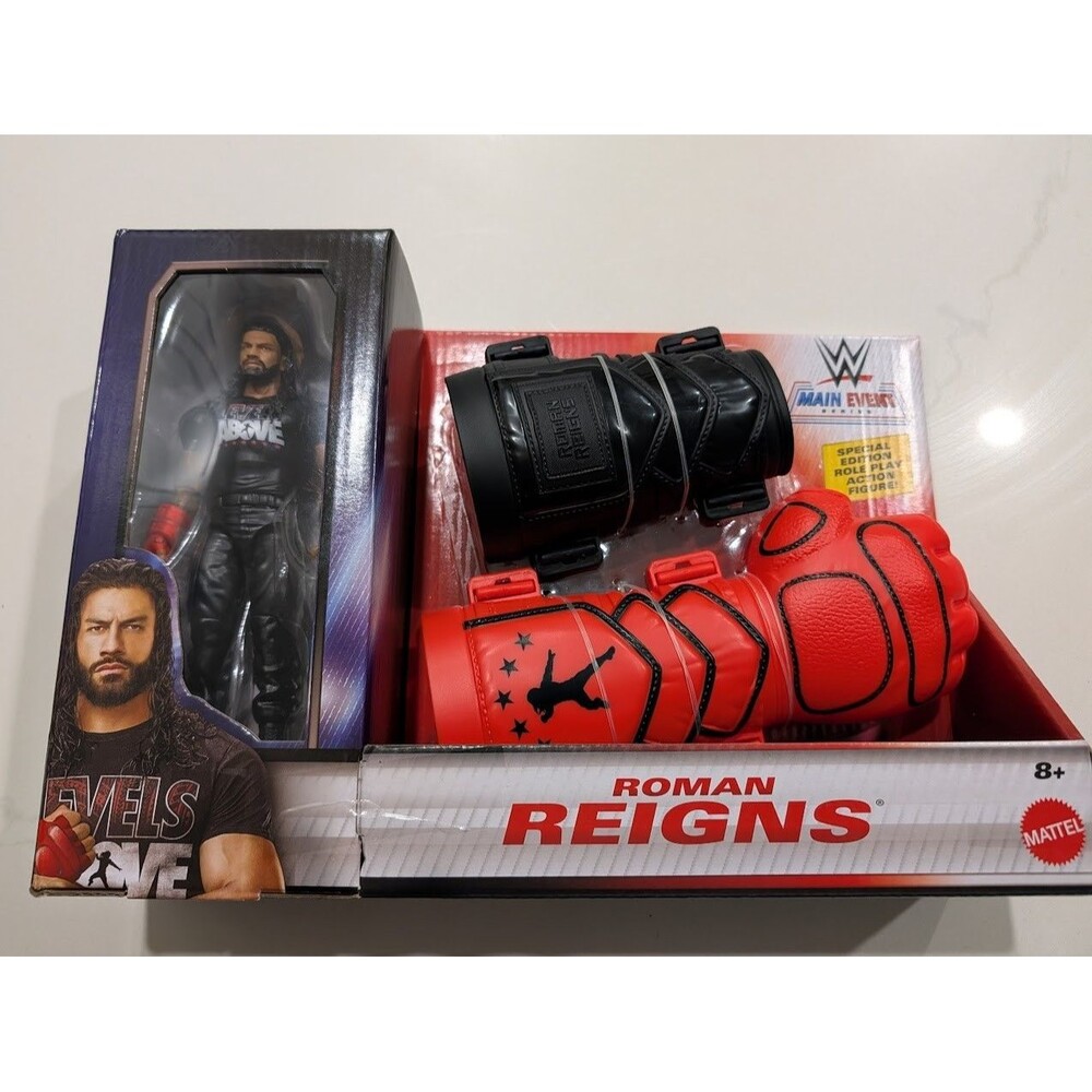 Mattel WWE Roman Reigns Main Event Role Play Set  Action Figure Gauntlet OTC New